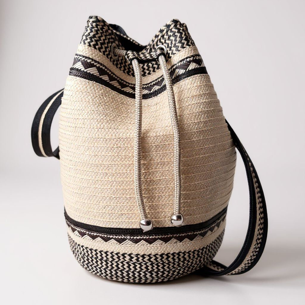 MOCHILA CAÑA FLECHA