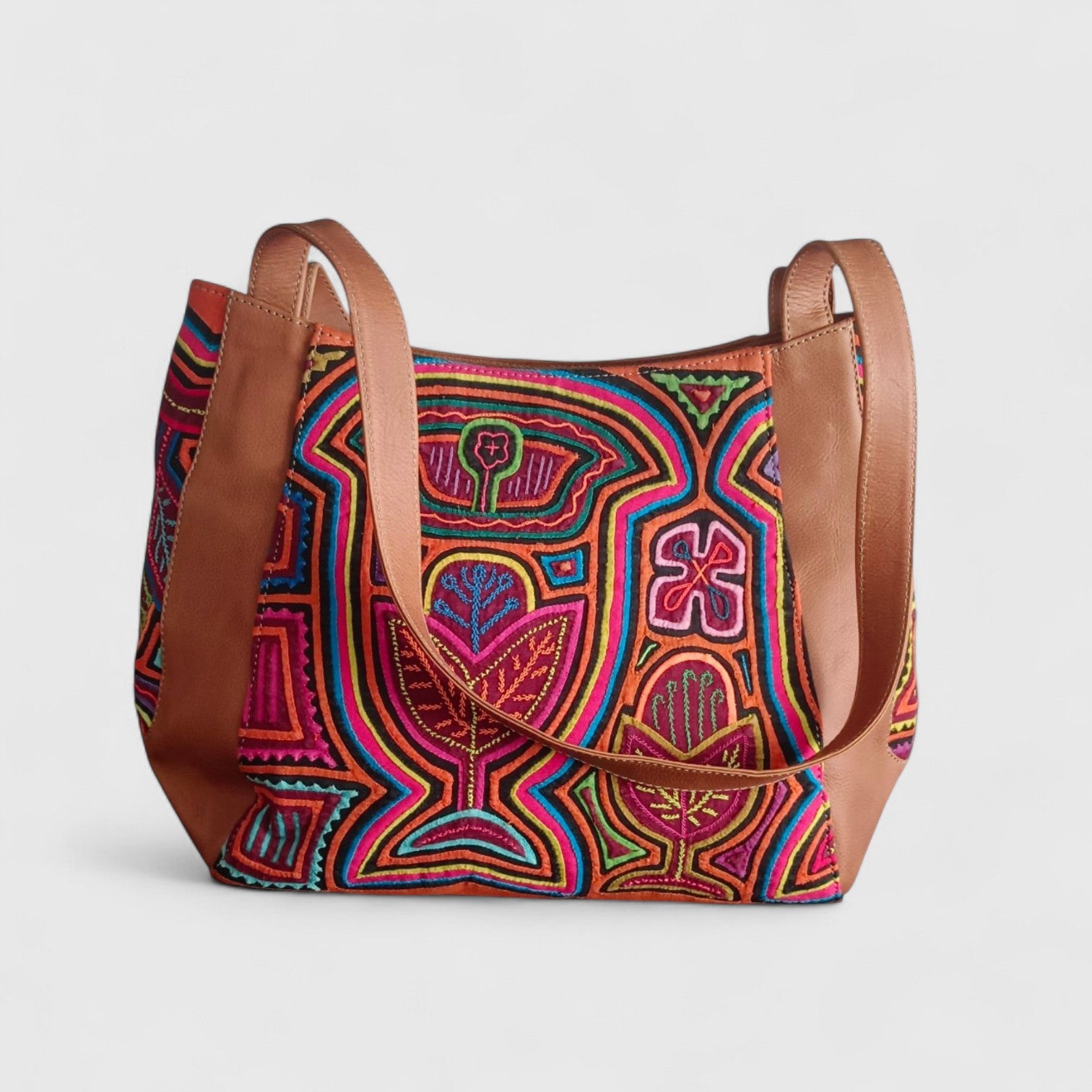 CARTERA MOLA CUERO CAFÉ